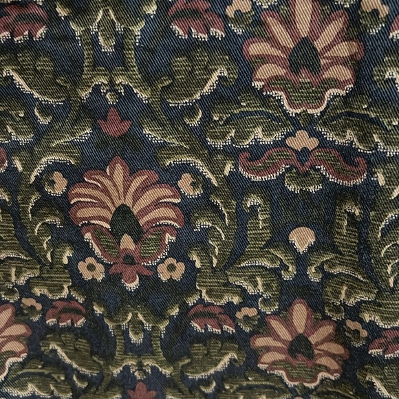 Abercrombie & Fitch, Medium - Picture 5 of 6